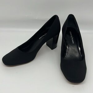Donald Pliner Parris Solid Black‎ Block Heel Crepe Elastic size 6.5